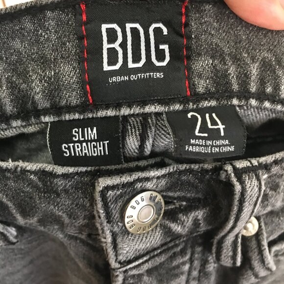BDG slim straight destroyed black jeans size 24 - Picture 8 of 8